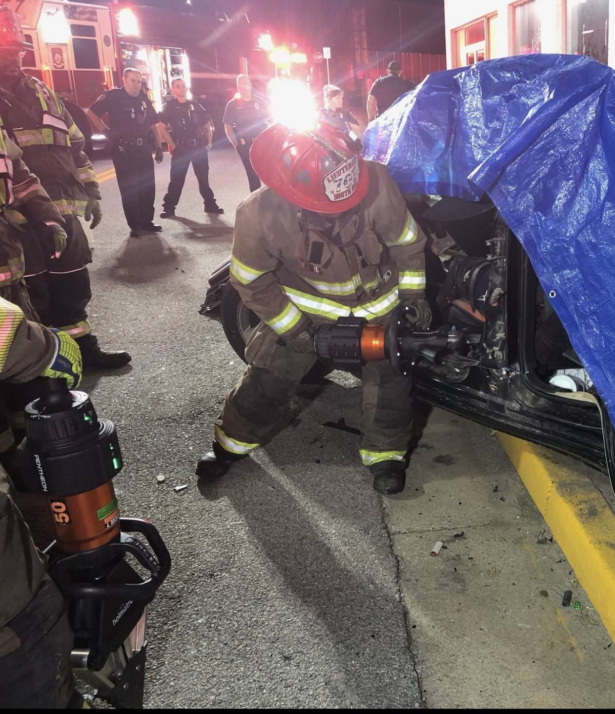 Night extrication under scene lighting